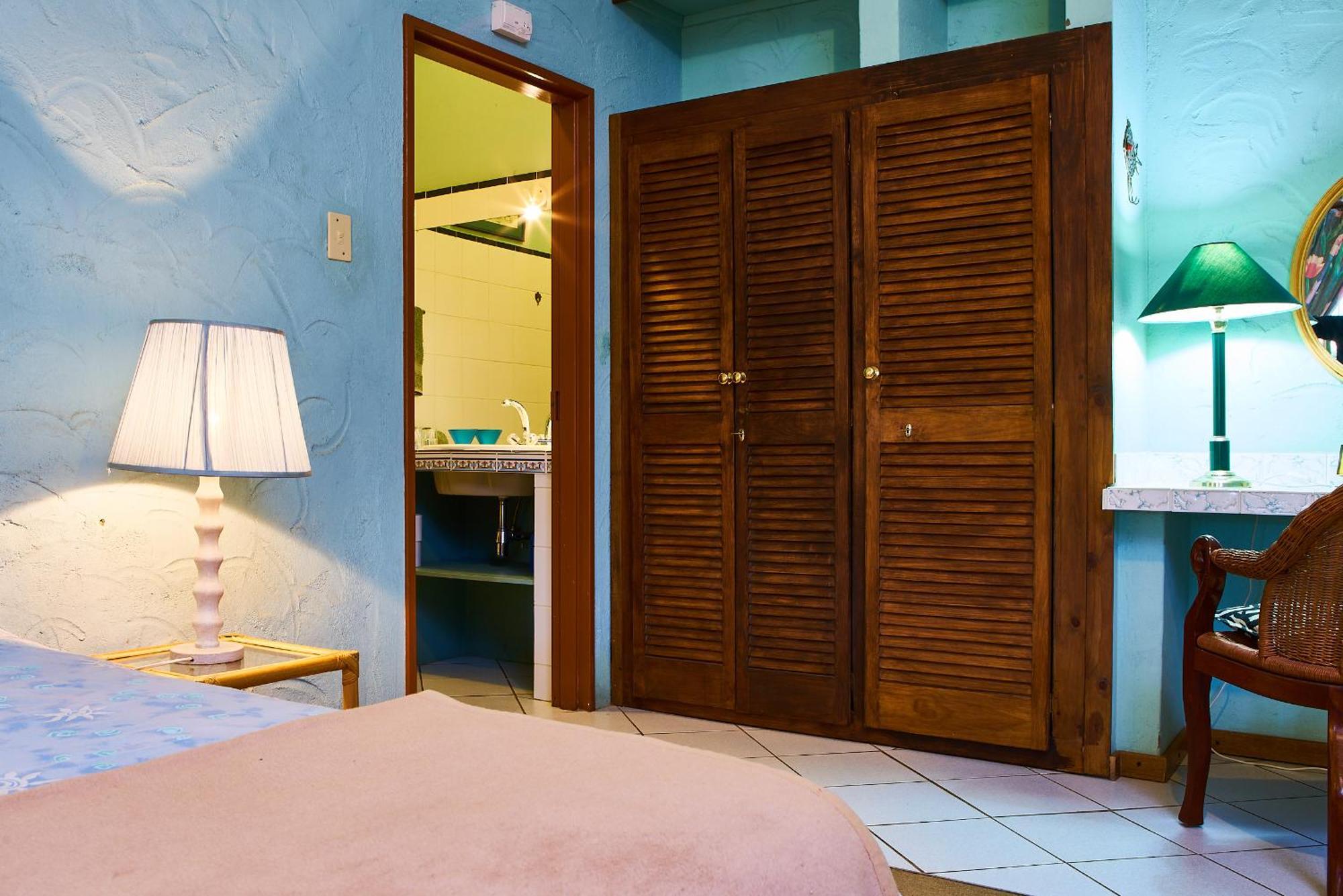 Corona Guest Farm Екстер'єр фото