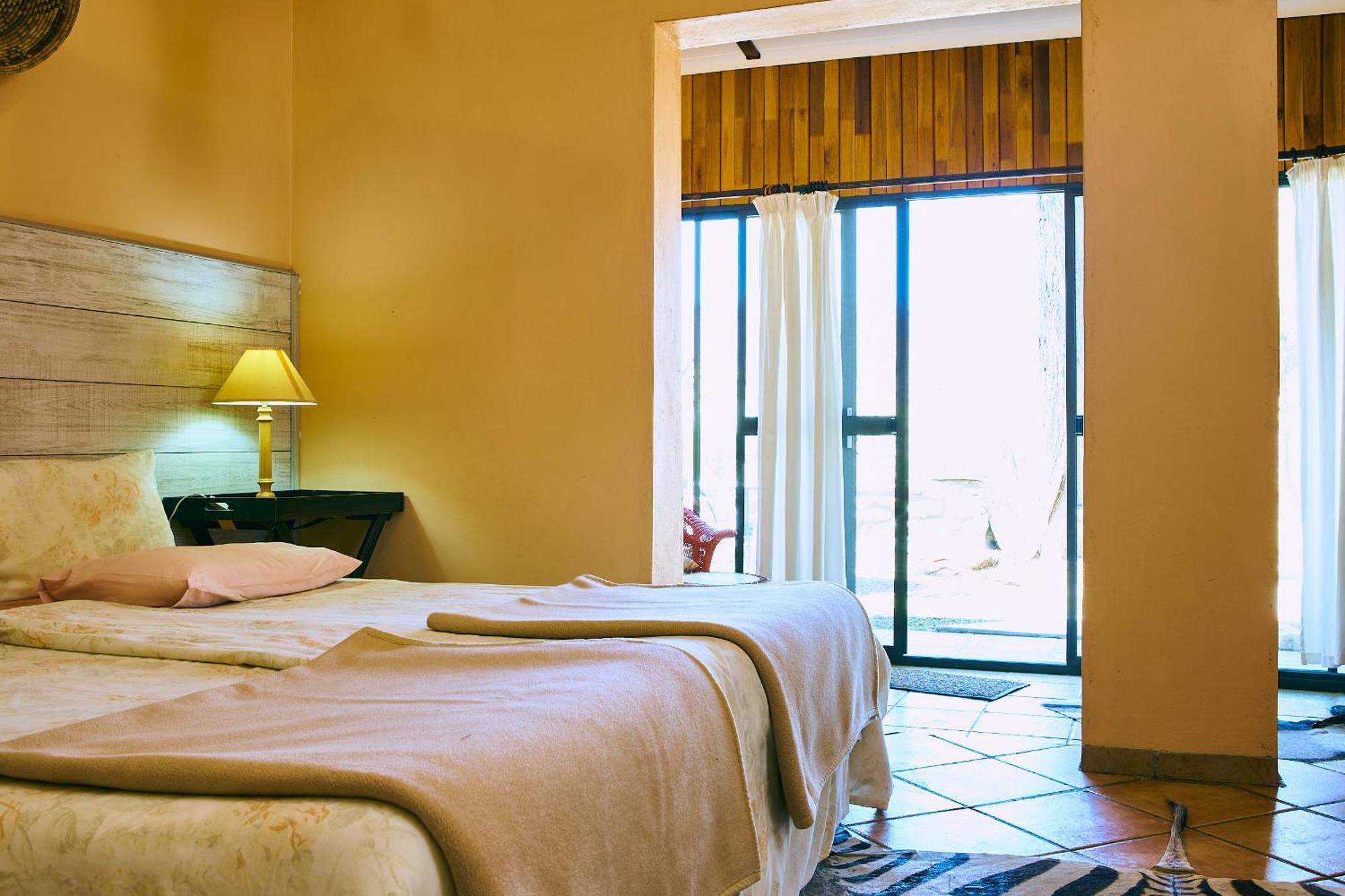 Corona Guest Farm Екстер'єр фото
